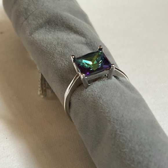 Vintage 925 sterling silver with Emerald and white Sapphires  Art US size 10.45 - Picture 8 of 9